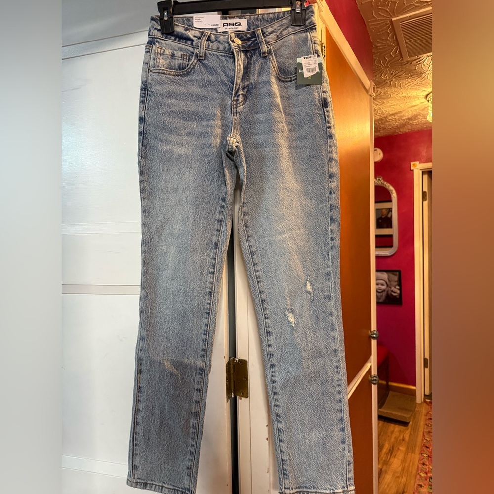 Tilly's Women's Light Blue Straight Leg Jeans